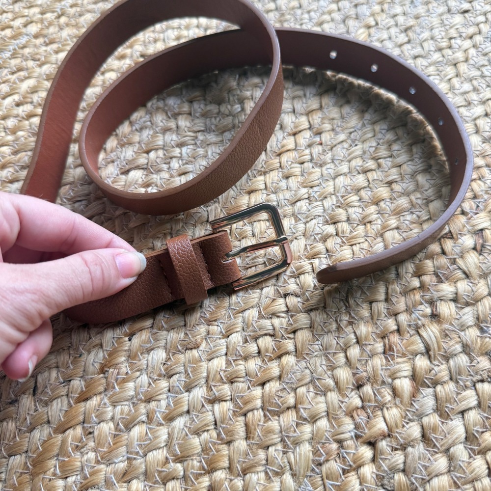 Womens Brown Faux Leather Belt Gold Square Buckle Slim Pebbled Texture 35 Inch